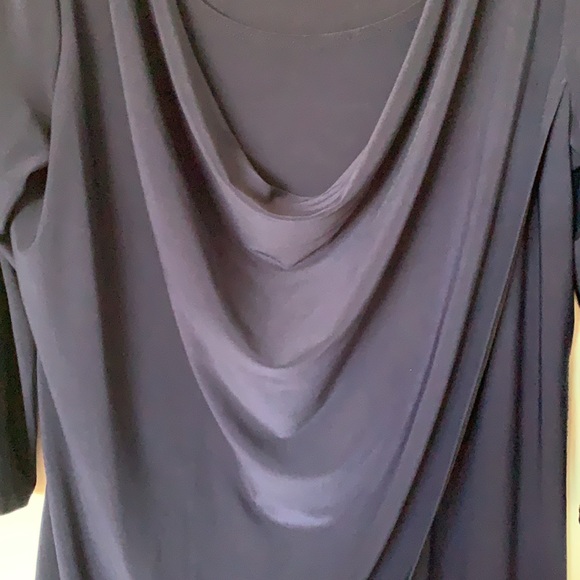 Drape neck blouse - Picture 2 of 5
